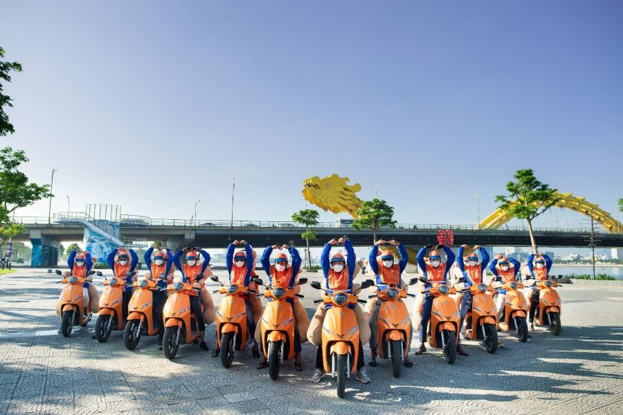 Ahamove và VinFast ra mắt dịch vụ vận chuyển hành khách bằng xe điện ở Nha Trang Khánh Hòa