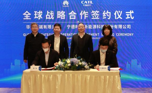 CATL và Huawei mở rộng quan hệ đối tác về pin lưu trữ năng lượng mặt trời xe điện ở Nha Trang Khánh Hòa