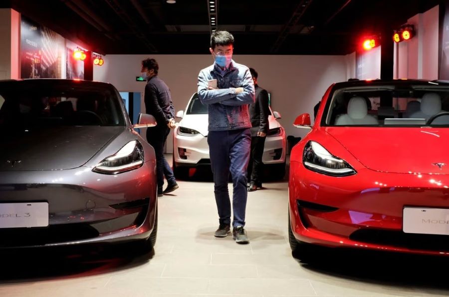 Tesla giảm giá ô tô điện do Xuất xứ Trung Quốc sản xuất để đi trước đối thủ