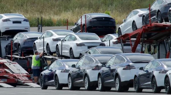 Tesla thu hồi hàng nghìn xe Model Y tại Việt Nam do lỏng bu-lông