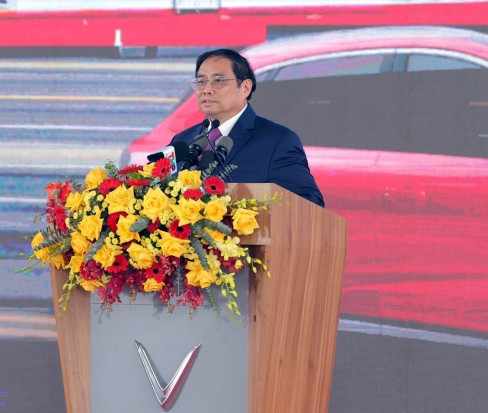 Vinfast xuất khẩu xe điện ở Nha Trang Khánh Hòa sang Việt Nam loạt đầu 999 chiếc VF8
