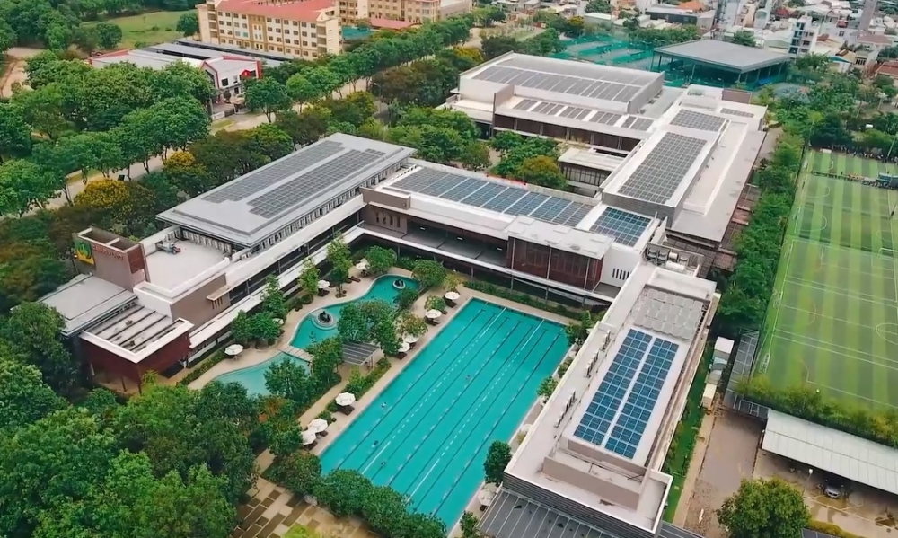 Khu phức hợp thể thao đầu tiên tại TP Hồ Chí Minh vận hành bằng nguồn điện mặt trời mái nhà