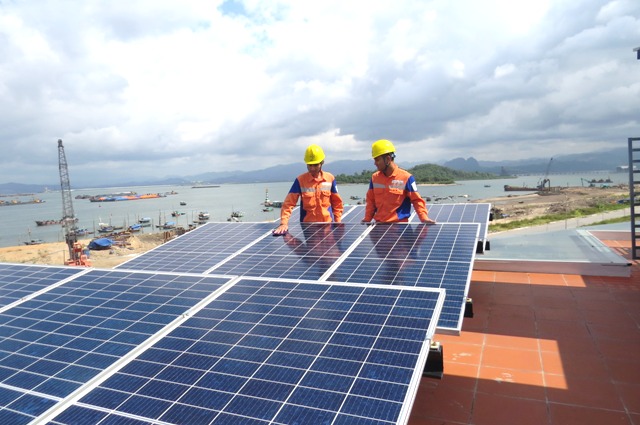 Làn sóng đầu tư điện mặt trời mái nhà đang đổ bộ tại Quảng Ninh